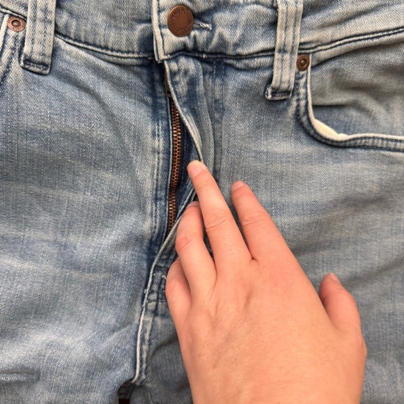 NUDIE JEANS  LEAN DEAN FADED REGULAR-FIT JEANS IN LIGHT BROKEN INDIGO-32 - Picture 16 of 16